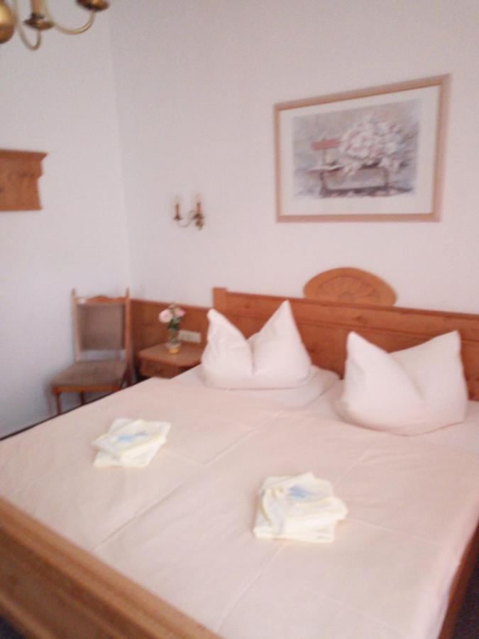 Cafe Zur Talsperre Hotel Chemnitz Bilik gambar